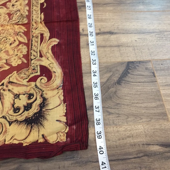 3 scarves - Picture 11 of 15